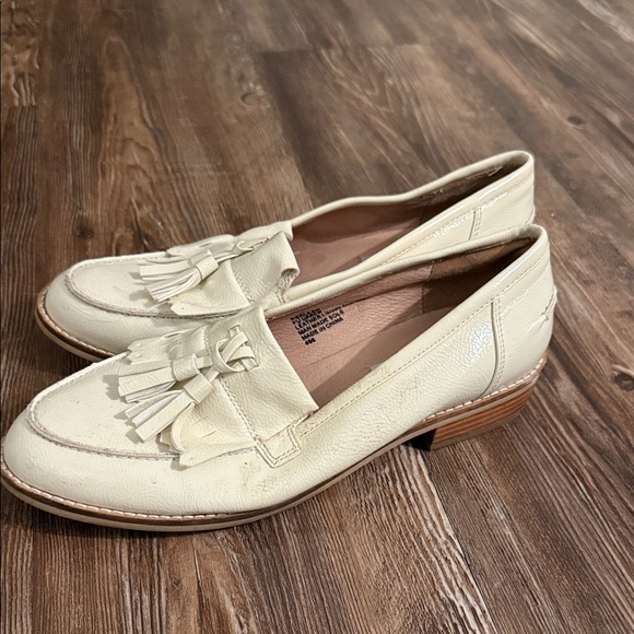 Steve Madden Ivory Tassel Loafers - Picture 3 of 5